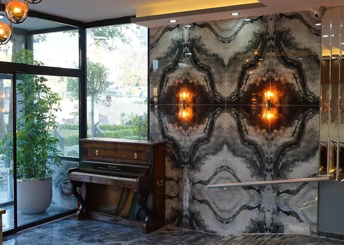 Ξενοδοχείο Zeus Κουσάντασι