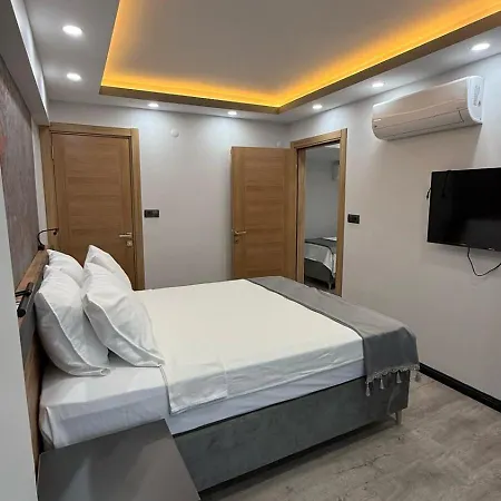 Hotel Zeus